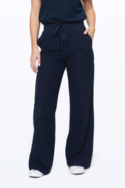 Women's High-Wasted Flare Scrub Pants